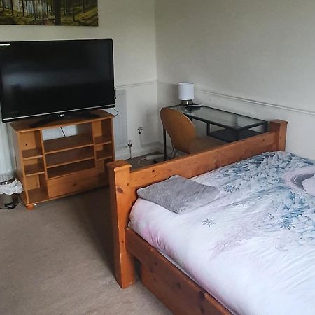 Spacious&Serene Stay near Milton Keynes centre Willen Habitación foto