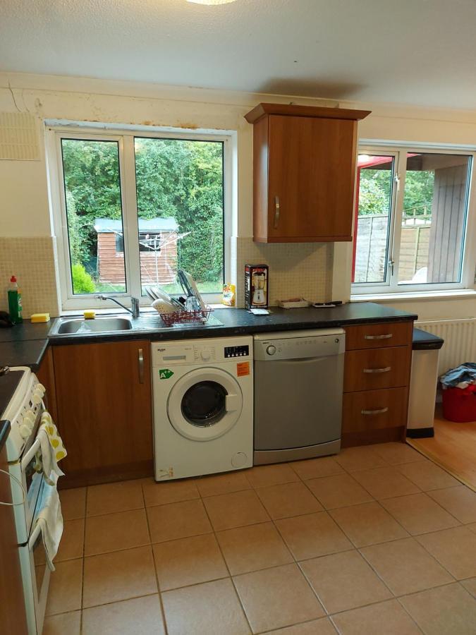 Spacious&Serene Stay near Milton Keynes centre Willen Exterior foto