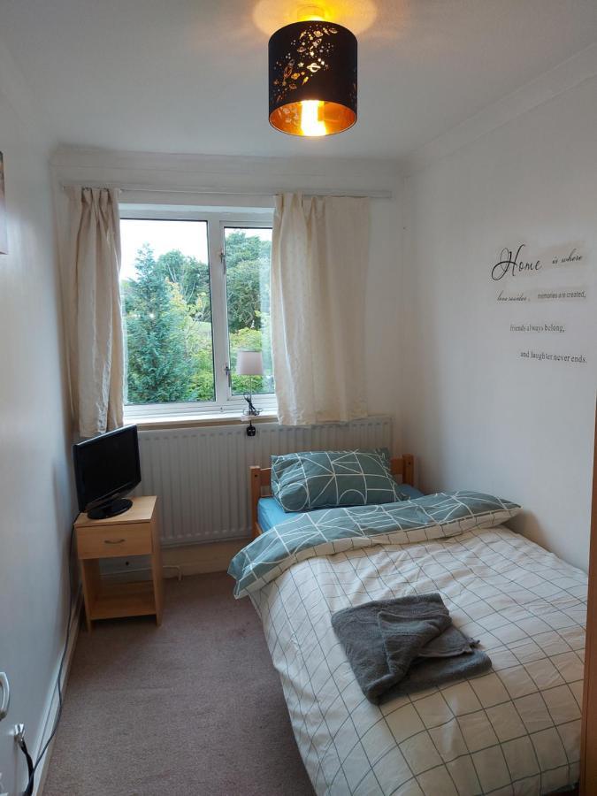 Spacious&Serene Stay near Milton Keynes centre Willen Exterior foto