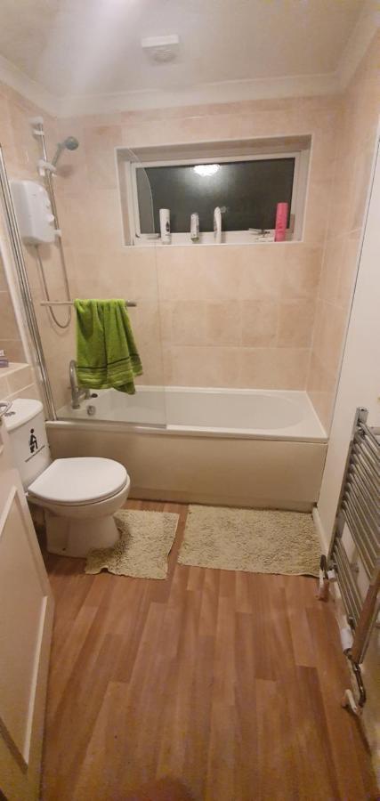 Spacious&Serene Stay near Milton Keynes centre Willen Exterior foto