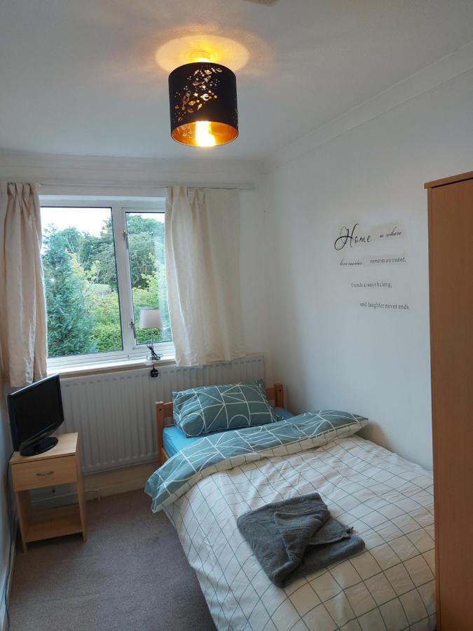 Spacious&Serene Stay near Milton Keynes centre Willen Exterior foto