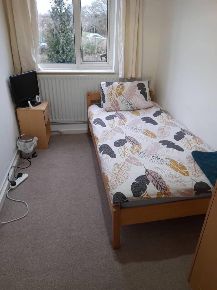 Spacious&Serene Stay near Milton Keynes centre Willen Habitación foto